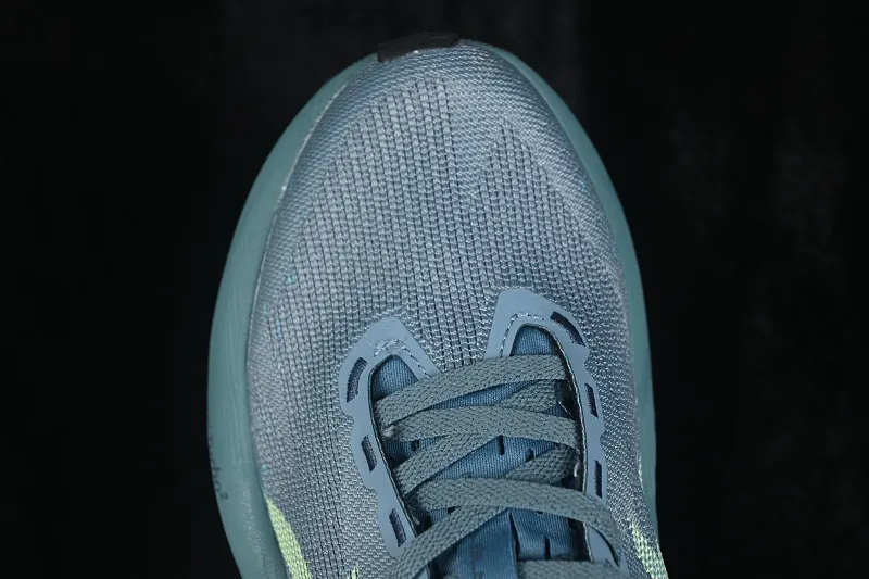 All categories Asics ASICS series Asics Novablast 6 1011C243-400
